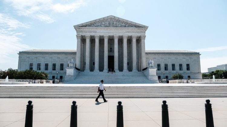 US-SUPREME-COURT-ISSUES-ORDERS-MORE-AND-OPINIONS