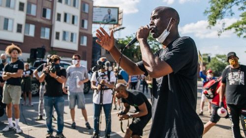 US-Bischöfe: Appell für Polizeireform und Rechenschaftspflicht