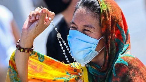 Francisco recuerda el Congreso Eucarístico pospuesto por la pandemia