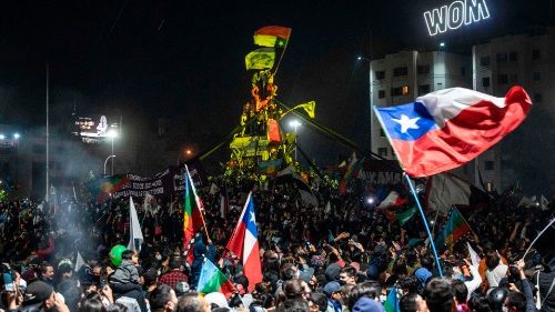 Chile: Bischöfe begrüßen Votum für neue Verfassung