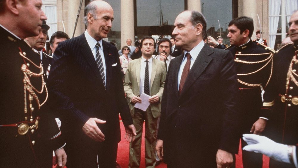 Valéry Giscard d'Estaing lors de la passation de pouvoir avec François Mitterrand le 21 mai 1981