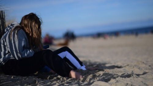 D: Familienbund warnt vor Entstehen einer „Lost Generation"