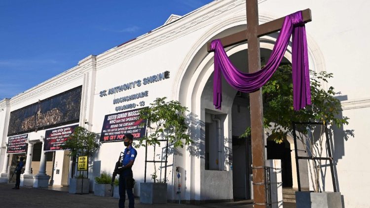 Igreja de Santo Antônio, em Colombo, foi uma das igrejas atacadas na Páscoa de 2019