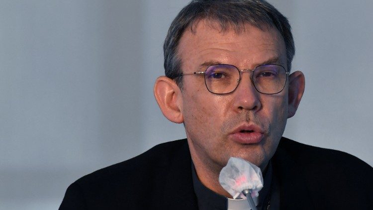 Mgr Dominique Blanchet, évêque de Créteil et vice-président de la CEF