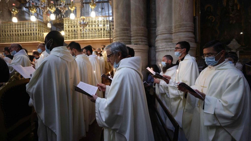 Vigília Pascal na Basílica do Santo Sepulcro