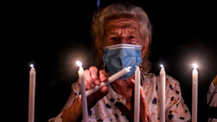 Und jetzt kommt noch die Corona-Pandemie dazu: Gedenken an Covid-19-Opfer in Kolumbien