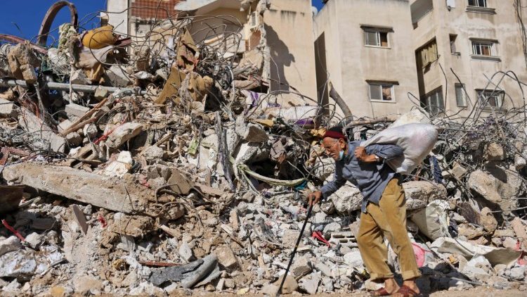 Gli effetti dei bombardamenti israeliani su Gaza