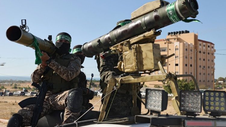 Papa Francisko asema, Bara la Afrika lina kiu ya ustawi, amani na maendeleo fungamani ya binadamu.