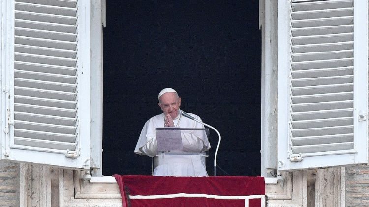Падчас малітвы Анёл Панскі ў Ватыкане