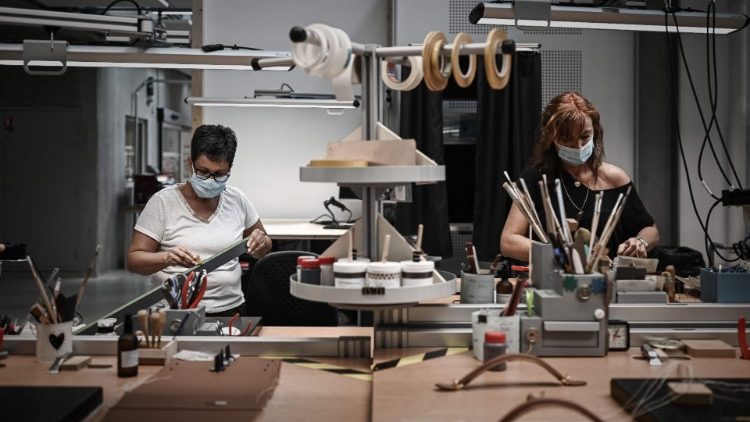 Dom Balvo: a participação das mulheres na esfera econômica contribui significativamente para a recuperação econômica e o crescimento sustentável