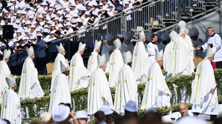 ĐTC chủ tế Thánh lễ kết thúc Đại hội Thánh Thể lần thứ 52 tại Budapest