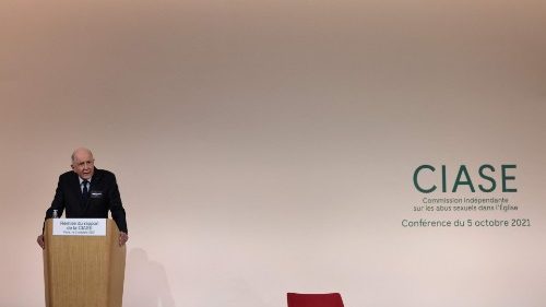 Rapporto sugli abusi in Francia, una vittima: siamo stati ascoltati