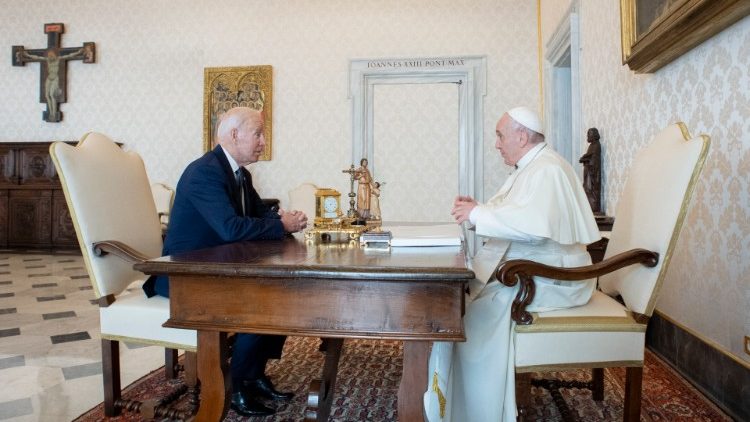 Präsident Bidens Audienz bei Papst Franziskus