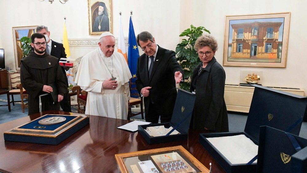 CYPRUS-VATICAN-RELIGION-POPE