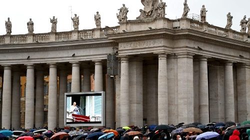 Francisco agradece a Chipre y Grecia por la fraternal acogida durante su viaje