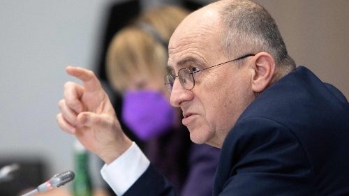 Ucraina, gelo sul dialogo Russia-Nato. Per l'Osce si rischia la guerra