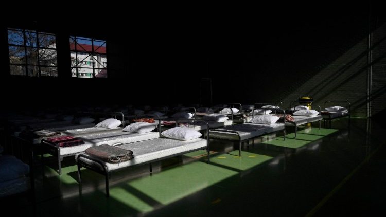 Wartet auf Flüchtlinge: Die Turnhalle einer Schule im rumänischen Suceava