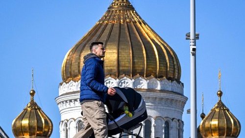 Russland: Strafe für Priester, der Blutvergießen verurteilte