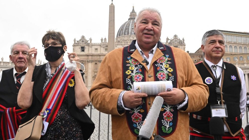 VATICAN-RELIGION-POPE-CANADA-INDIGENOUS
