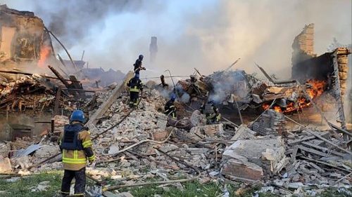 Guerra in Ucraina: spariti centinaia di bambini. La Russia avanza in Donbass