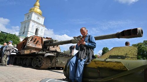 Ukraine/D: Bischof Meier unternimmt Solidaritätsbesuch