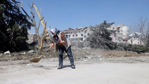 Guerra in Ucraina, il grido di dolore di bambini e anziani