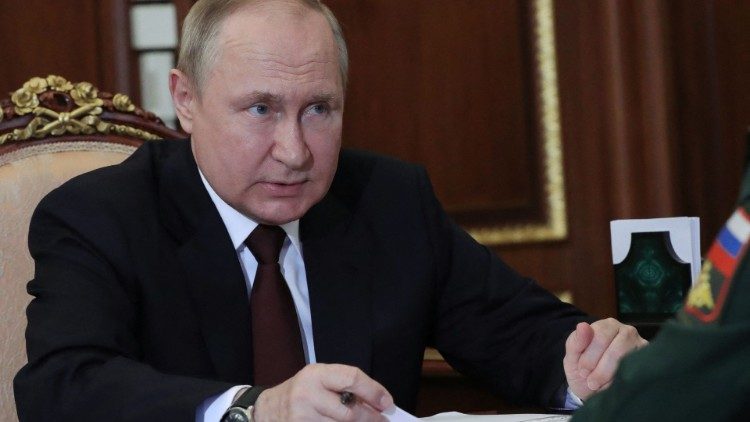 Abp Szewczuk: pycha jednego dyktatora powoduje tragedię całego kraju