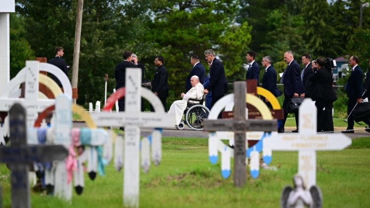 Indigenous graves in the cemetery of Maskwacis where the Pope stopped in silent prayer