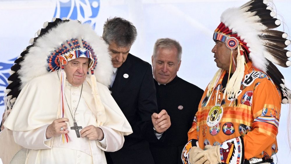 CANADA-VATICAN-RELIGION-POPE-INDIGENOUS