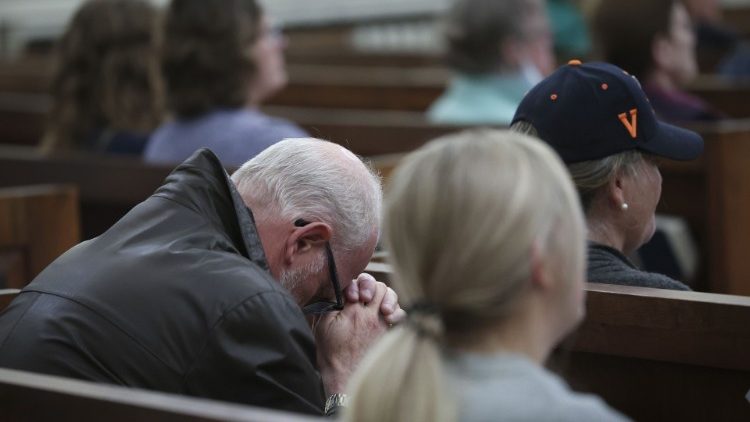 Gläubige in einer Kirche in den USA