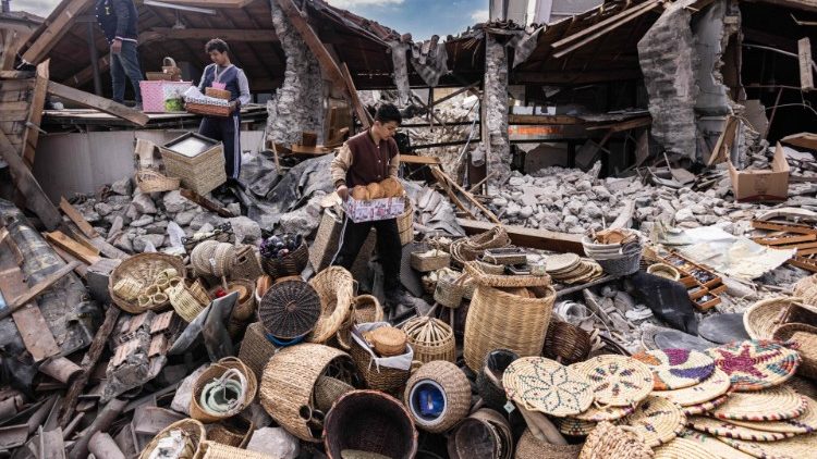 Das Erdbeben hat schwerste Schäden angerichtet