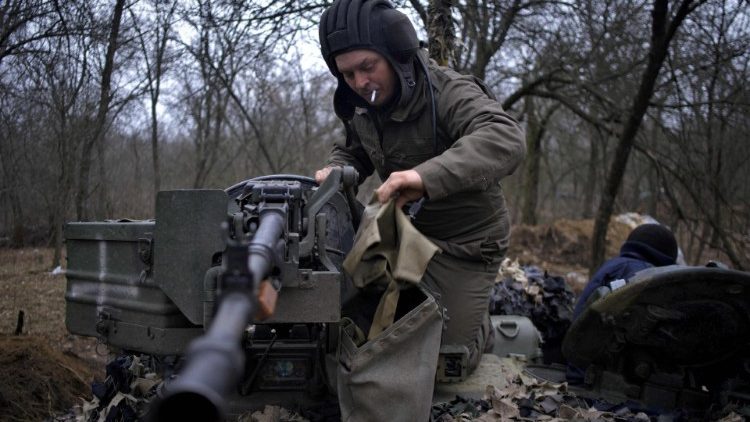 यूक्रेन बखमुत के पास यूक्रेनी सेनिक