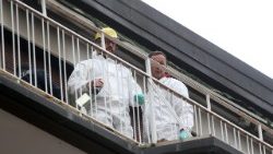 ---incendio-como--4-morti--tre-bambini-e-il-padre--1508494389682