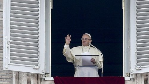 pope-francis--angelus-1508671356800
