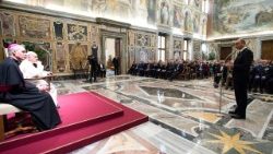 pope-francis--1509195312781