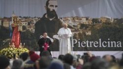 pope-francis-1521278282071.jpg