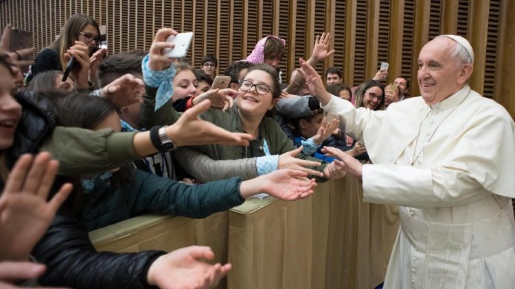 pope-francis-audience-1523106789669.jpg