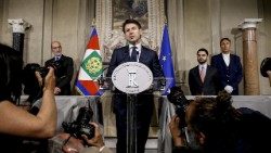 italian-prime-minister-designate-giuseppe-con-1527798303827.jpg