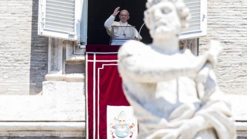 pope-francis--angelus-1529235567625.jpg