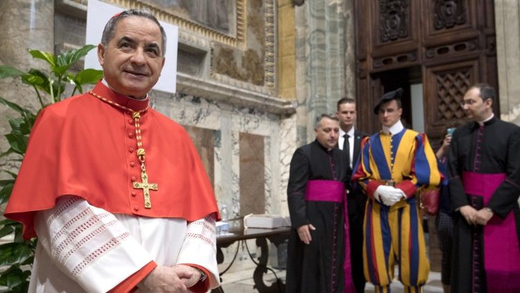 Le cardinal Angelo Becciù