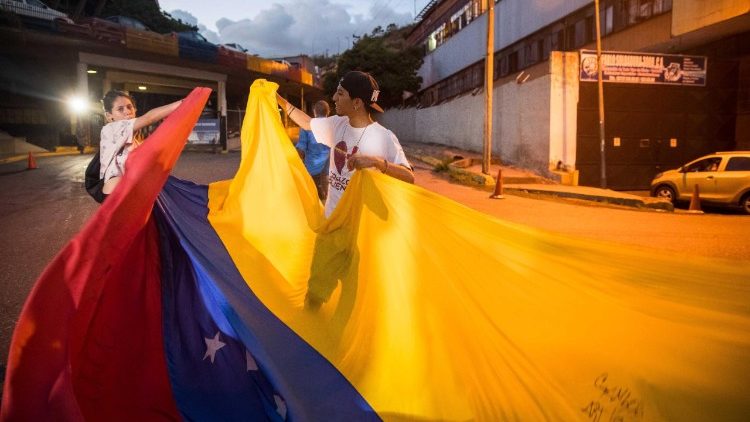 Protestas frente al SEBIN, en julio de 2018