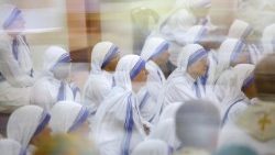 death-anniversary-of-mother-teresa-in-kolkata-1536124314040.jpg