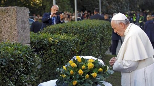 Litauen: Früher Terror des Holocaust