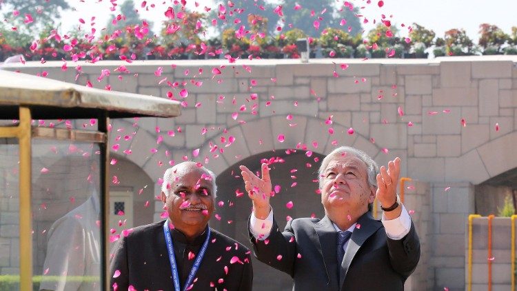united-nations-secretary-antonio-guterres-vis-1538474906006.jpg