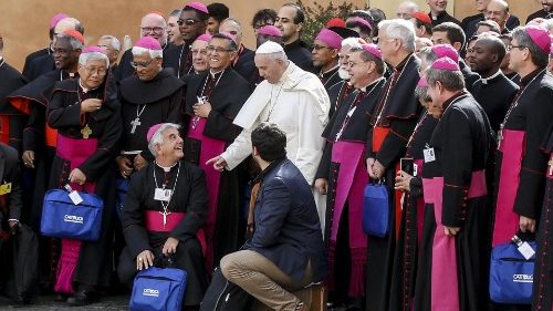 Schlussdokument der Synode: Emmaus, Jugend, Kirche im Aufbruch