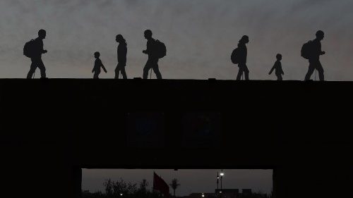 Il Papa: che il Global Compact possa favorire la solidarietà