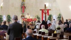 catholic-mass-in-baghdad-1546351430032.jpg