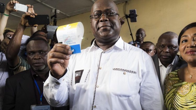 Il leader dell'opposizione Felix Tshisekedi: secondo la commissione elettorale è lui il nuovo presidente della Repubblica Democratica del Congo