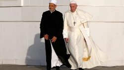 pope-francis-visits-uae-1549289032101.jpg