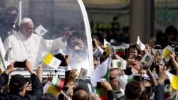 pope-francis-visits-bulgaria-1557065336872.jpg